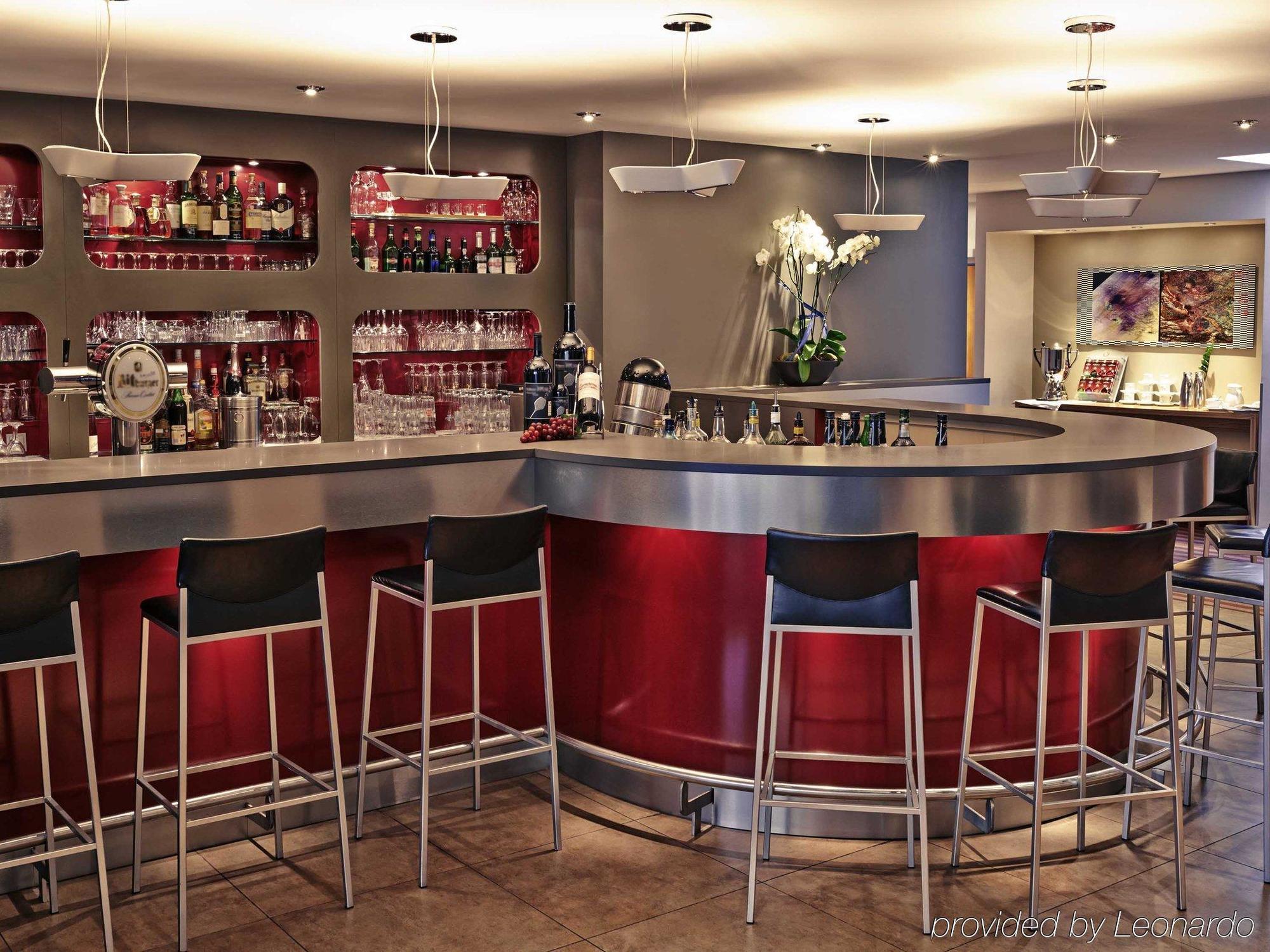 Mercure Airport Hotel Berlin Tegel Exterior photo
